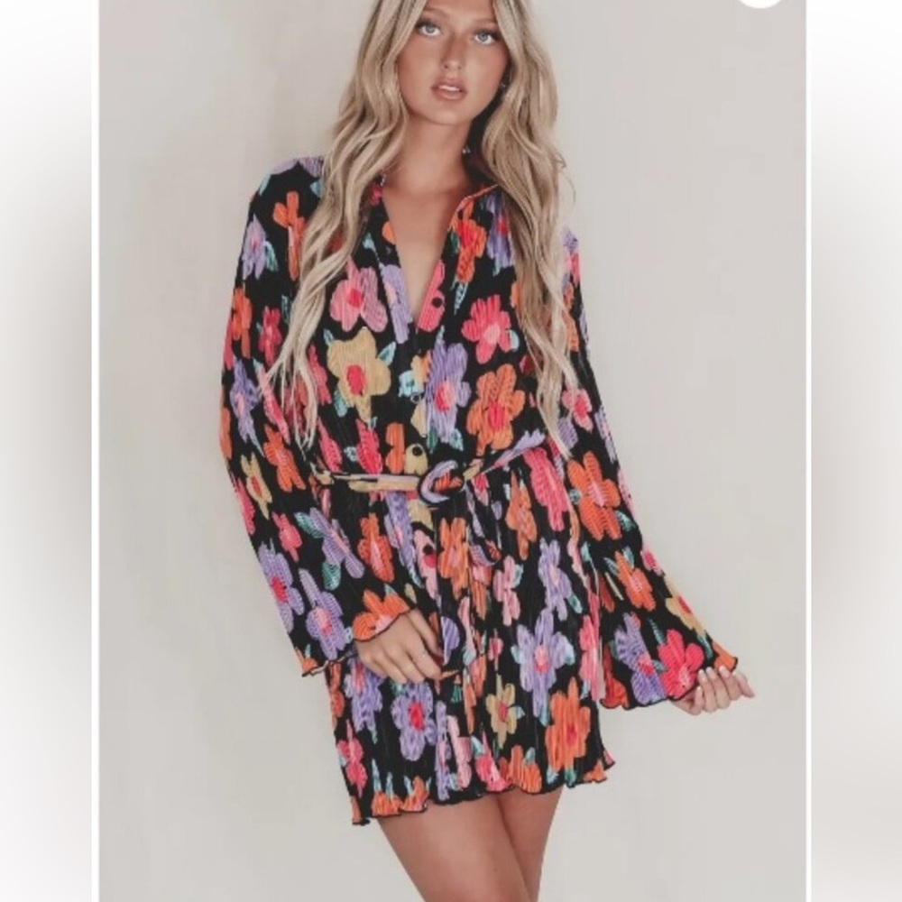 Peppermayo Soho Chic Shirt Dress in Noir Bloom Long Sleeve Collared Crinkle 8